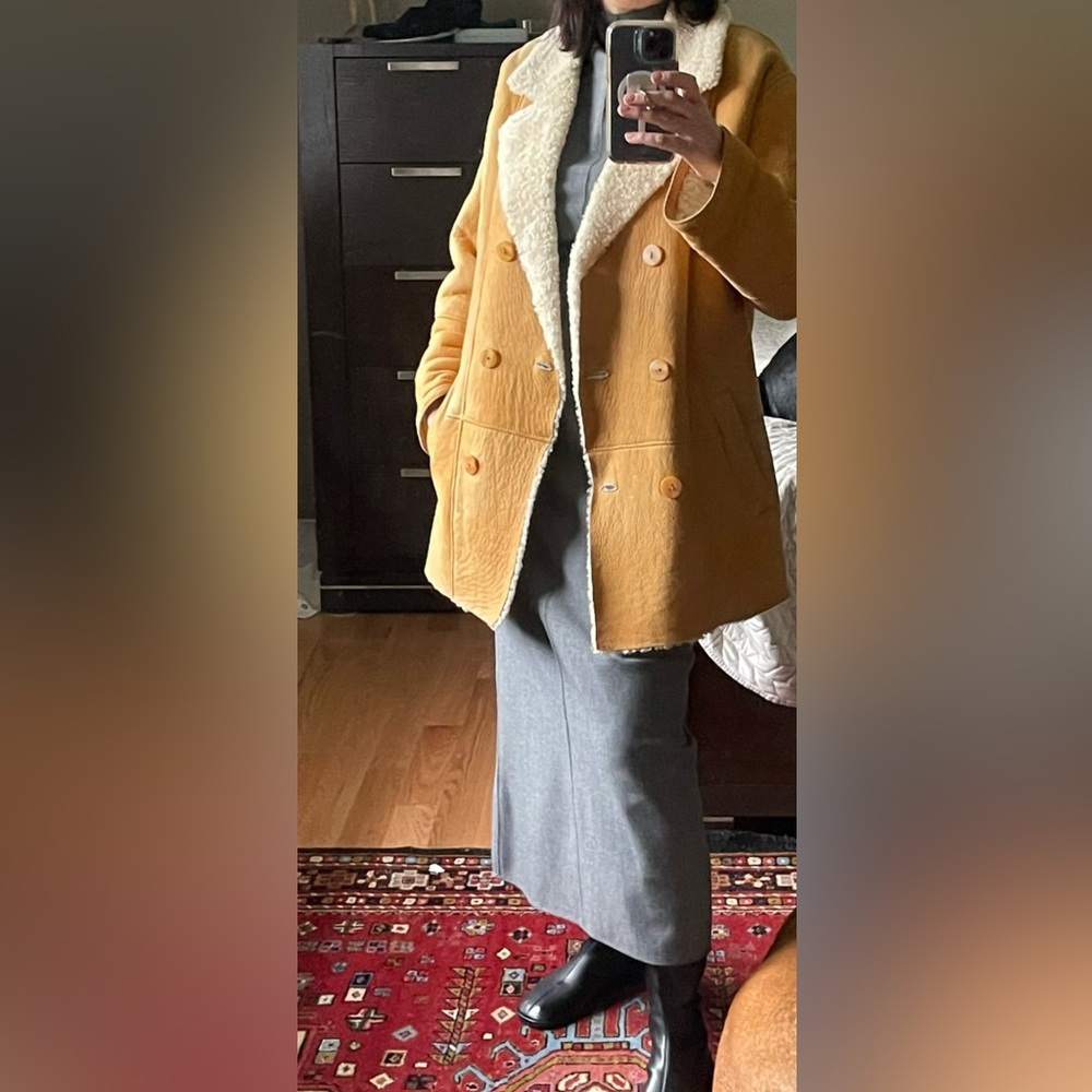 Calafate Shearling coat